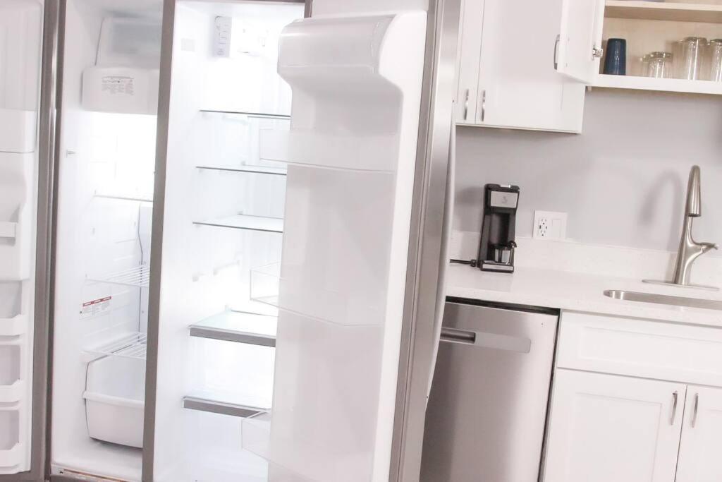 Pristine By Dc, Fedex Stadium &umc Center To Dmv Metro Area Holiday home
